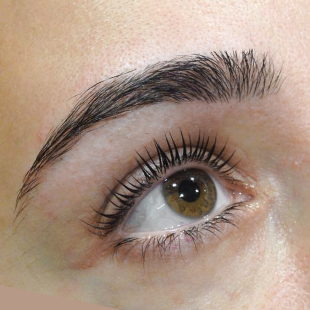 Lash Lift and Tint